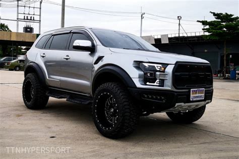 modified ford endeavor        raptor