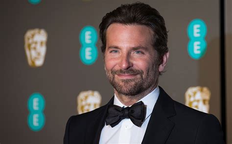 bradley cooper will direct and star in netflix film about leonard