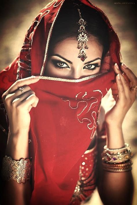70 Best Beautiful Arabian Women Images On Pinterest Faces Arab Women