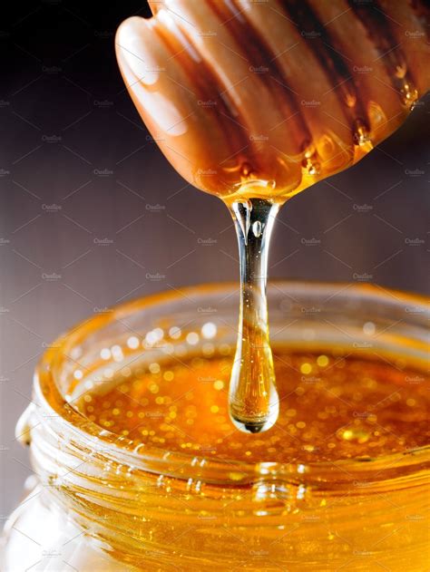 honey dripping  honey dipper  olga sergeeva  atcreativemarket