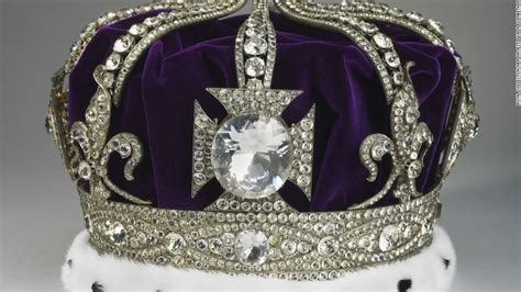 crown jewels sparkle  major  exhibition  diamond jubilee cnn