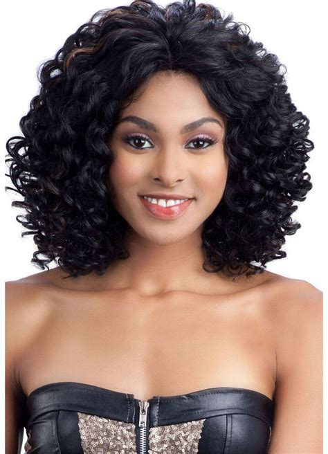 model model   lace part lace front wig kinzy om    amazon affiliate link