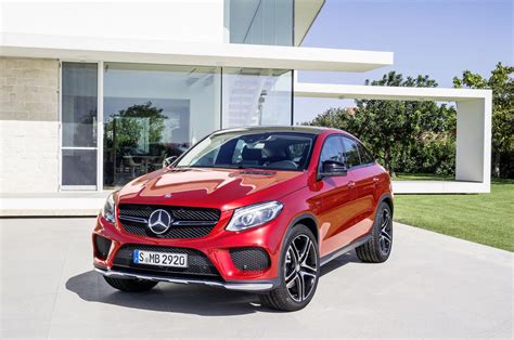 mercedes gle coupe predstavlen ofitsialno