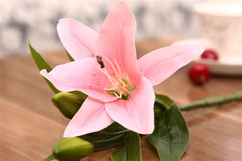 Cheap Wholesale Handmade Pink Artificial Lily Single Stem Flower For