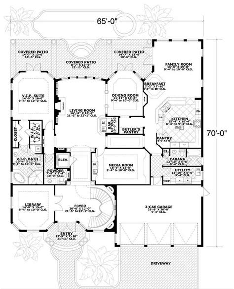 law suite home   bdrms  sq ft floor plan   luxury house plans house