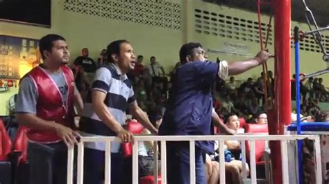 dumpert thaibox trainers bekijken gevecht