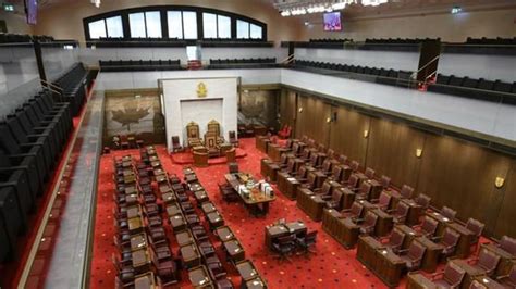 senate ethics committee urges censure of tory senator over
