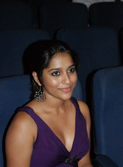 cinesizzlers rashmi gautham hot clevage stills