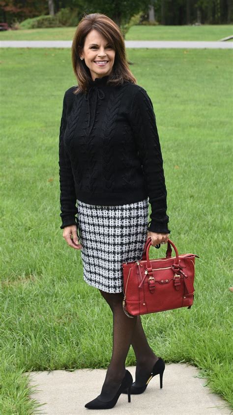 Classic Wool Sweater And Pencil Skirt Work Outfits Women Over 50