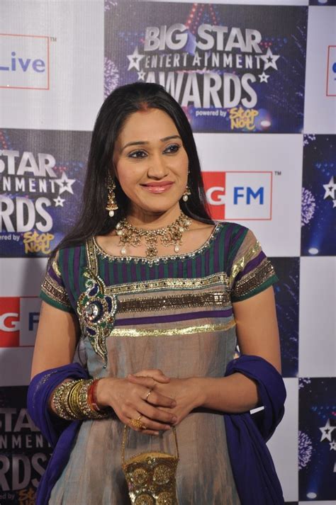 Disha Vakani Hot Pics Tarak Mehta Ka Ooltah Chashmah