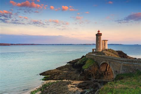 visiting the brittany region of france