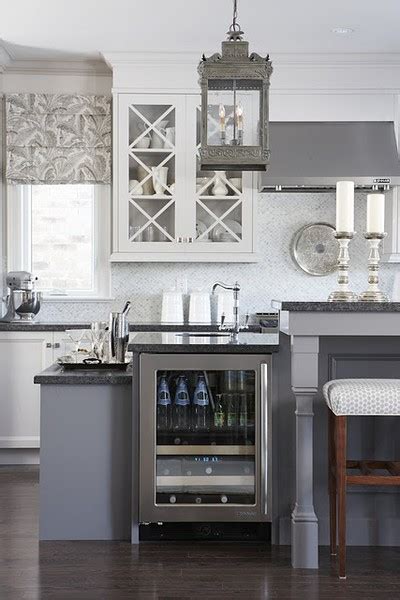 grey white kitchen combos