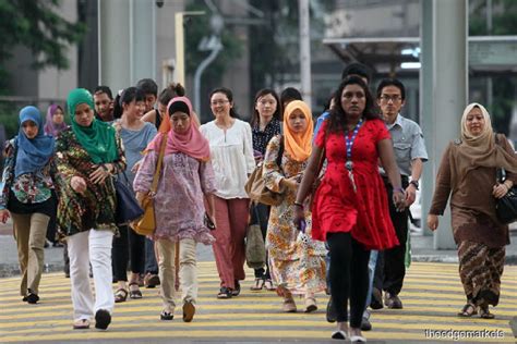 Malaysia Unemployment Rate Up Slightly To 4 8 In November 2020