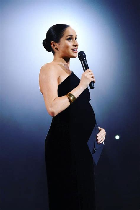 Meghan Markle Is Pregnant Again A Look Back At Her Best Maternity