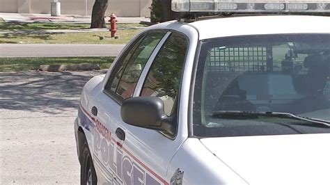 Pasadena Police Officer Accused Of Having Sex In Patrol