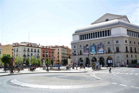 plaza de isabel ii la plaza de la opera mirador madrid