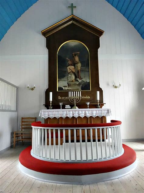 altar  altarpiece  famjin church  loved  blu flickr