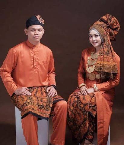 baju baju tradisional indonesia terkenal