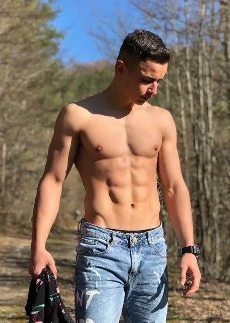Shirtless Male Muscular Body Hunk Jock Man Outdoor Beefcake Guy Photo