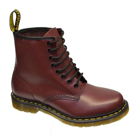 dr martens dr martens   hole eyelet cherry red  mens boots