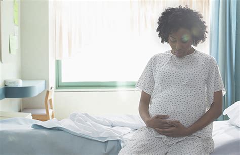 characteristics  outcomes  pregnant women admitted  hospital  confirmed sars