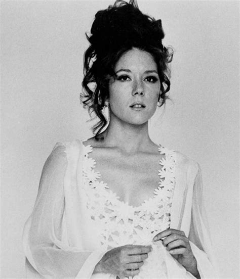 Photographs Of The Wonderful Diana Rigg 20 July 1938 – 10 September