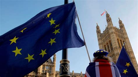 brexit crossover day survey  claims remain   win fuels controversy politics