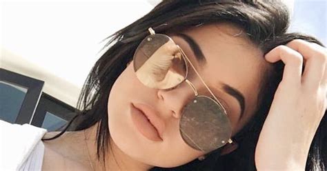kylie s new lip kit is ‘the best nude i ve ever used pics