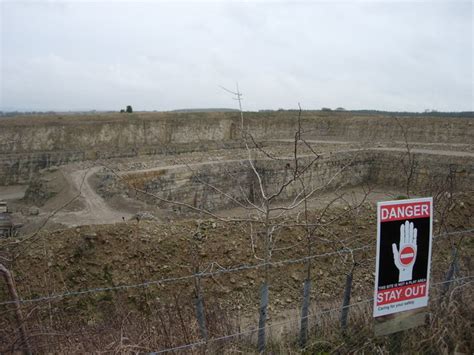 wath quarry  nigel wildsmith cc  sa geograph britain  ireland