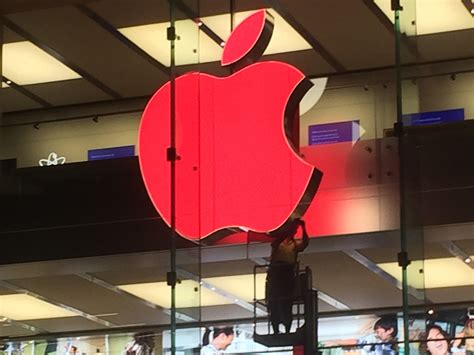 apple begins hiring retail positions  brussels    belgium store opening tomac