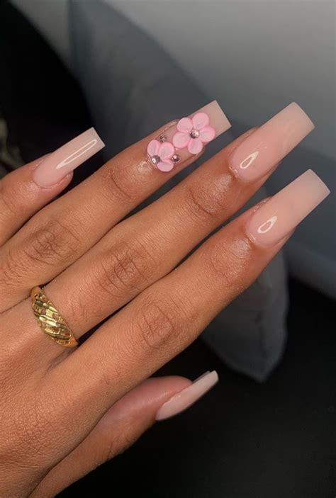 beautiful square nails page    lily fashion style
