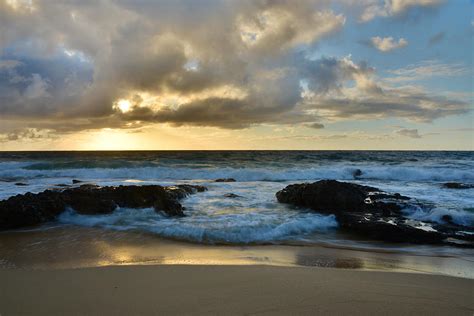 Sandy Beach Sunrise 4 Oahu Hawaii Photograph By Brian Harig