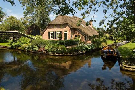 12 Small Towns In The Netherlands Worth Visiting Wow Travel