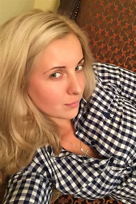 Meet Nice Girl Yana From Russia 35 Years Old