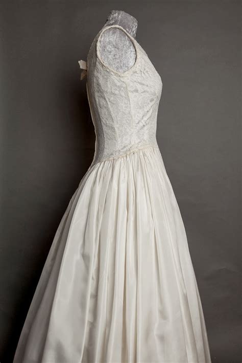 the perfect 1950s wedding dress by emma domb my vintage