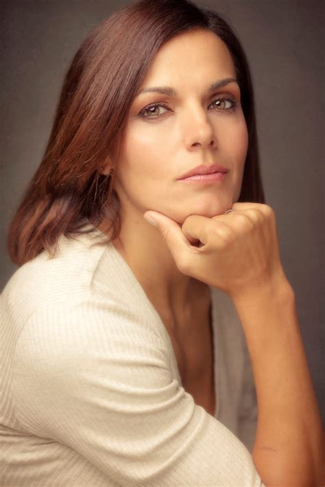 classify beautiful milf spanish actress eva pedraza