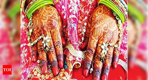 Muslim Woman Given Talaq Marries Hindu Man Converts Bareilly News