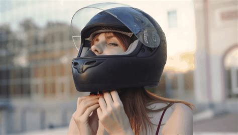 avoid  survive helmet hair  class scooters  newbies