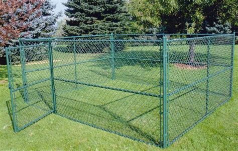 chain link dog kennel  small  large sized dogs
