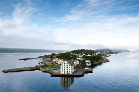 fjord focus  norway holidays   served scandinavia