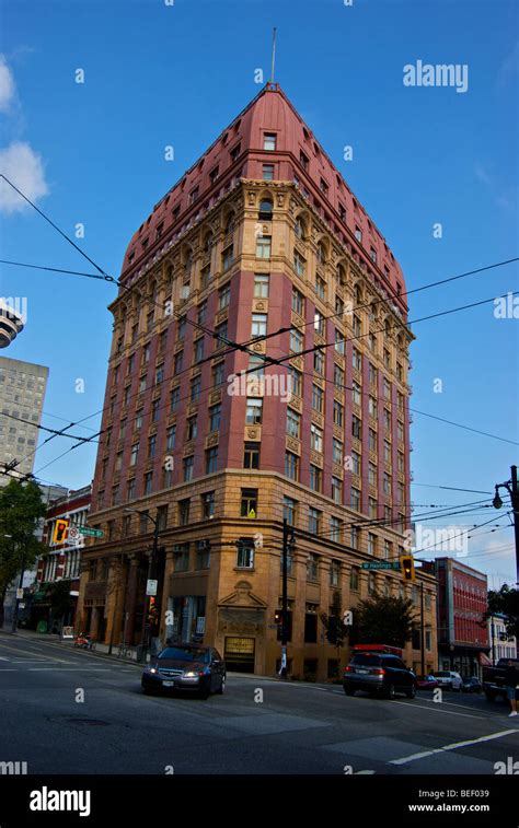 triangular shaped dominion building  corner  west hastings  cambie streets  vancouver