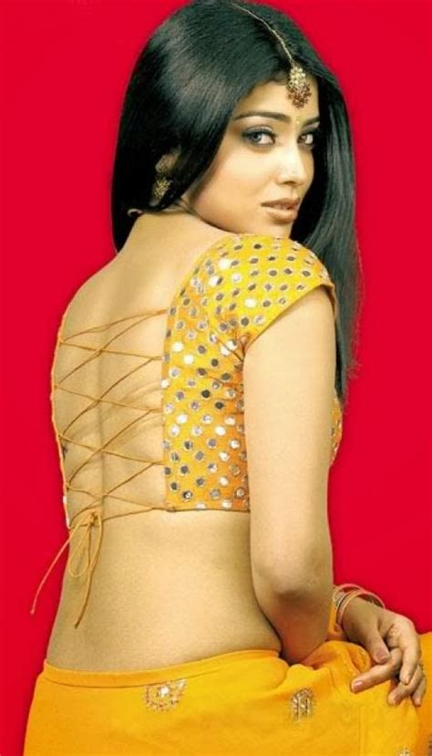 Hot Steamy Bollywood Actress Shriya Saran Backless Pics 2
