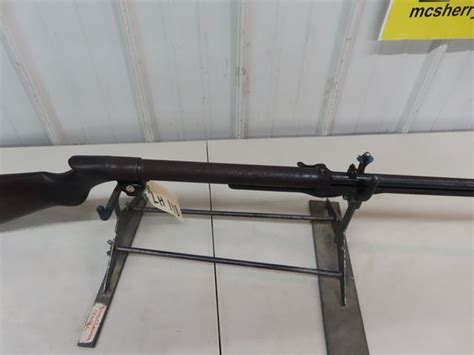 bsa  bl vintage air rifle fair amount  surface rust   serial number