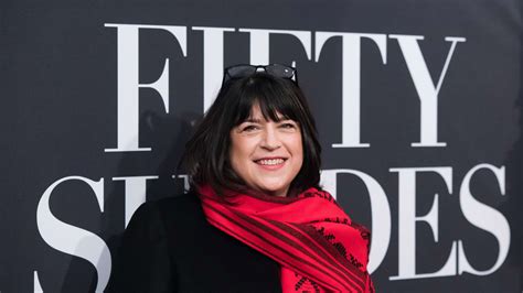 ‘fifty shades of grey author sued over mediocre sex lubricant