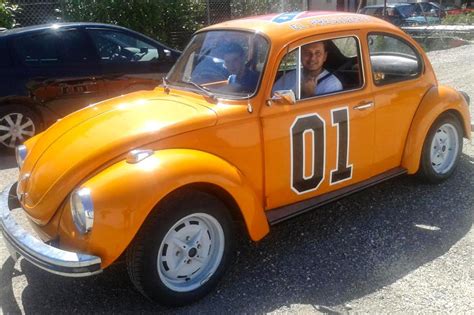 vw   duke  hazzard une voiture de collection proposee par