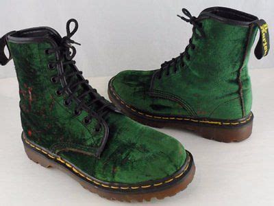 rare vintage  dr martens boots uk      green velvet  red dr martens dr martens