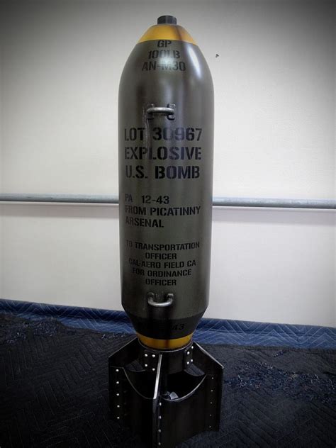 bombe aus dem  weltkrieg mit  drucker erstellt