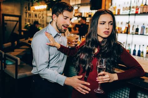 premium photo very drunk man wants to meet with beautiful girl