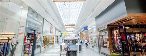 great shopping malls   charleston area