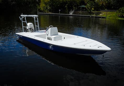 bay craft boats flats boats  shallow water skiffs